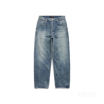 宽松版型牛仔裤