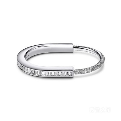 Tiffany Lock 系列 18K 白金镶嵌梯方形钻石和铺镶钻石手镯