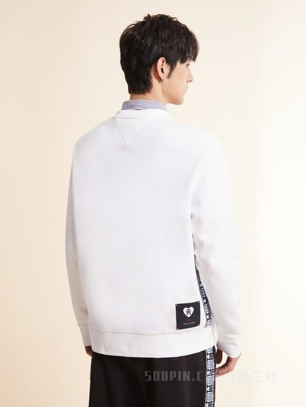 【胶囊系列】23新款男女情侣爱心刺绣宽松圆领卫衣32372