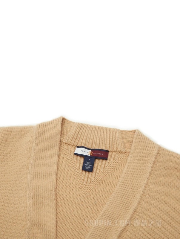 23新款秋季女装纯羊毛时尚徽章提花宽松落肩针织外套39522