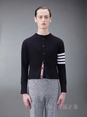 [早秋新品]男士四条纹羊绒短款圆领开衫
