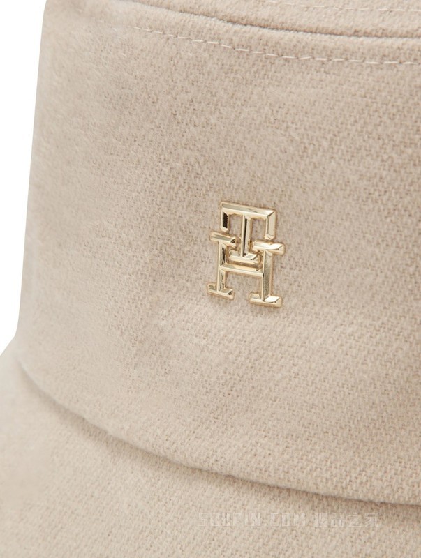 23新款秋季女装简约字母金属标纯色盆帽渔夫帽AW0AW15295