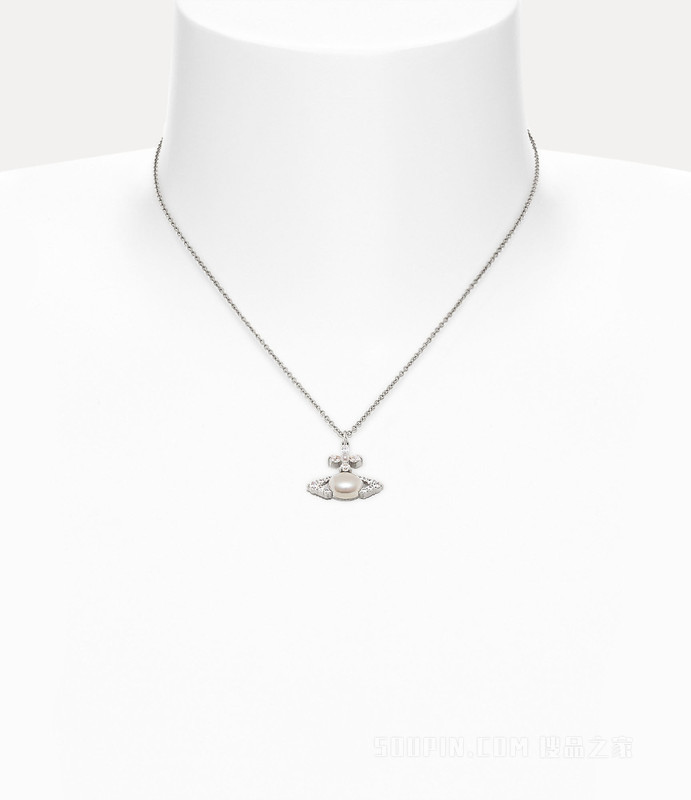 Ada pendant necklace