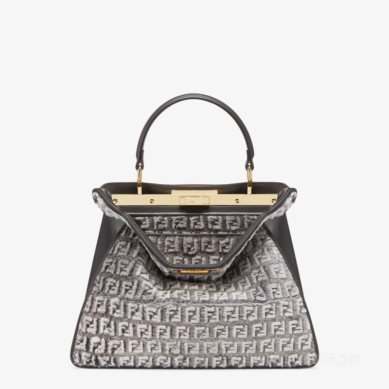 Peekaboo ISeeU中号手袋 灰色貂皮手袋，带FF图案