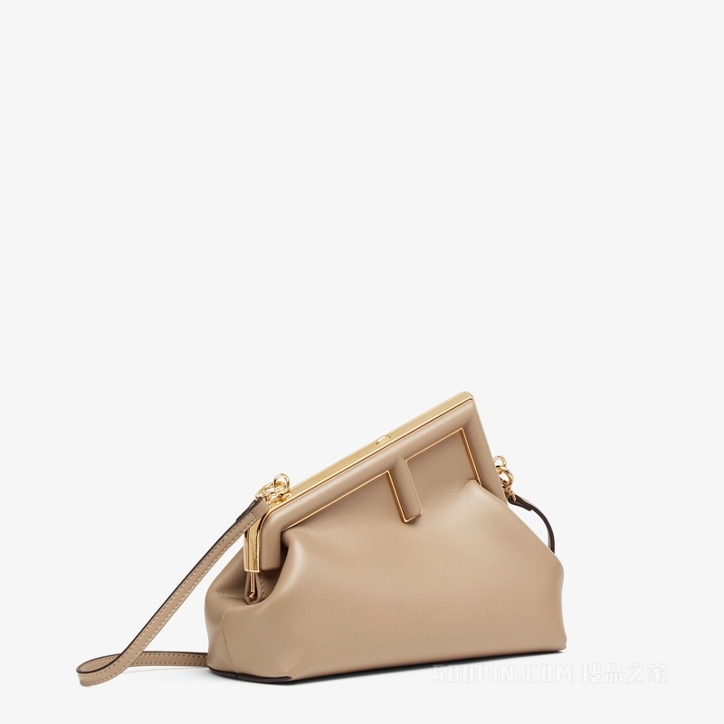 Fendi First小号手袋 鸽子灰皮质手袋