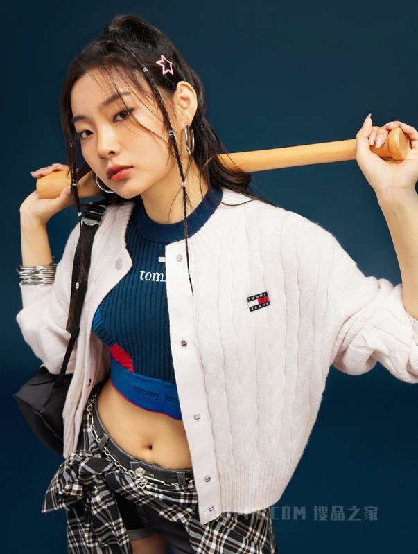 23新款秋冬女装美式复古甜美粗针织绞花宽松针织开衫16529