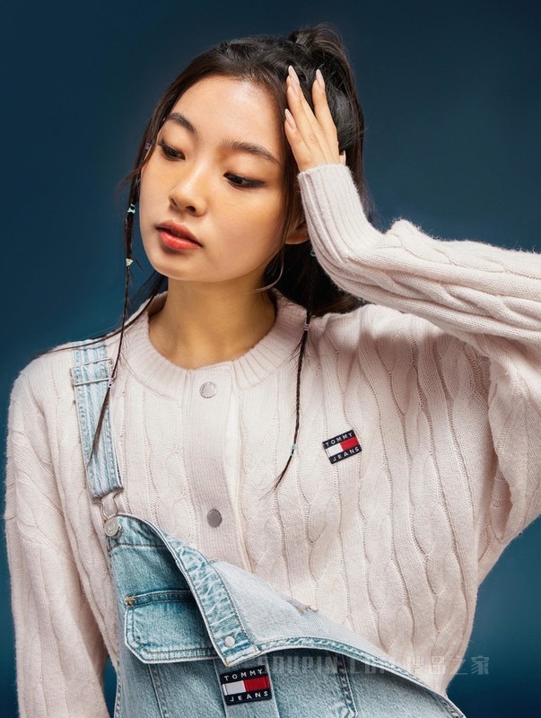 23新款秋冬女装美式复古甜美粗针织绞花宽松针织开衫16529