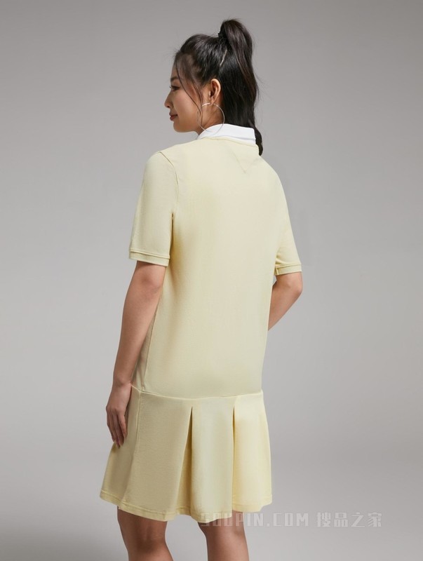 23女装复古小绣标拉链半襟翻领带褶网球服连衣裙DW0DW15565