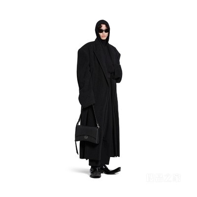 DOWNTOWN MEN邮差包