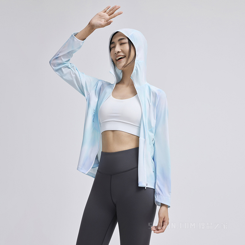 安踏跑步系列女子梭织防晒薄外套