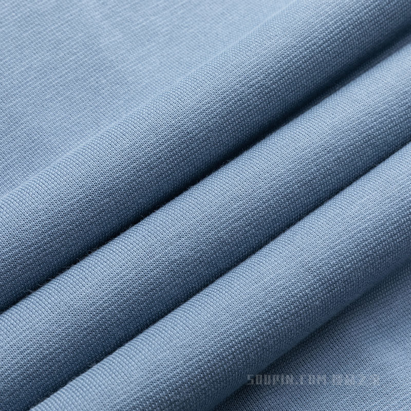 安踏多面城市训练系列弹力动型科技男子针织运动上衣