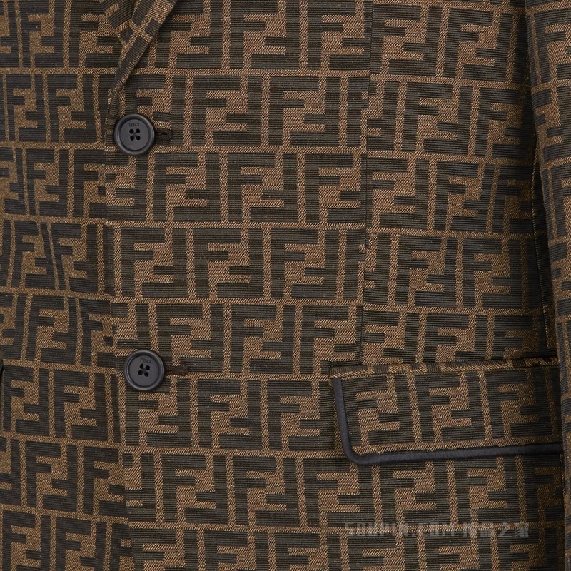 西装 棕色布料休闲西装