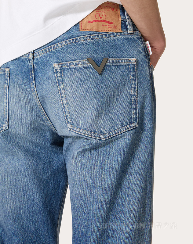 金属V DETAIL牛仔裤