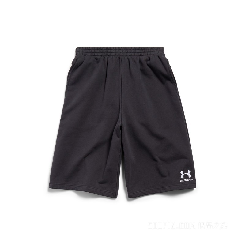 UNDER ARMOUR®大号短裤