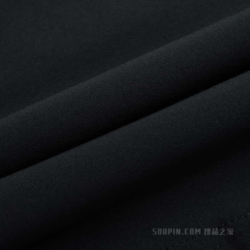 安踏综训吸湿速干男子梭织五分裤