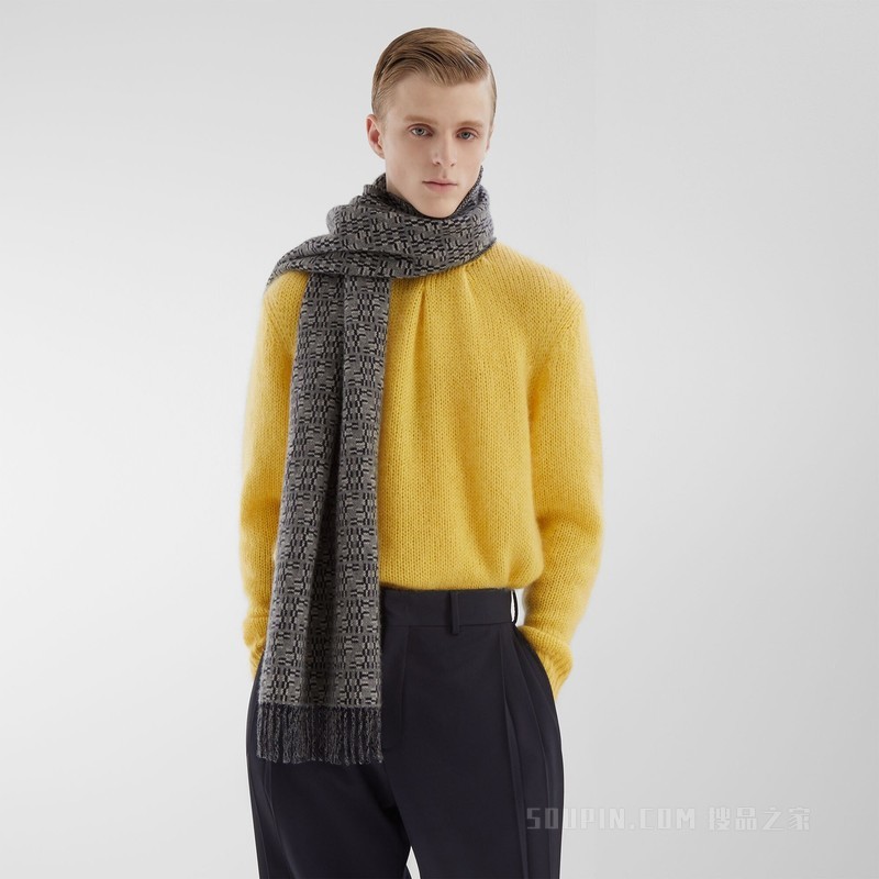 マフラー・ストール FENDI 24FW Grey FF Labyrinth Fleecel Scarf FXS472 ASN1 F0UU1 FENDI/芬迪】围巾灰色FF Labyrinth羊毛围巾FXS472ASN1F0UU1-搜品之家