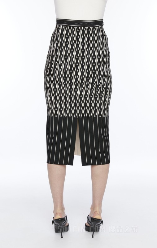Knitted black and white midi skirt