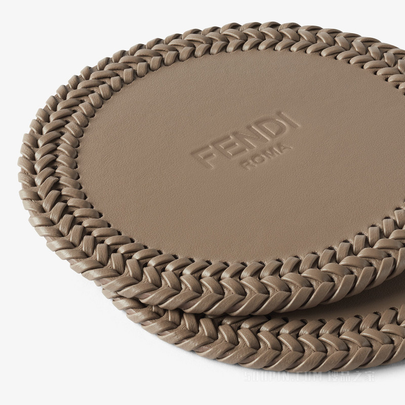 FENDI Roma杯垫两件套 鸽子灰色纳帕皮革杯垫
