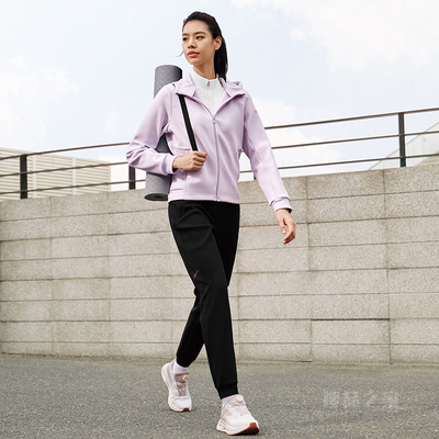 安踏综训系列弹力动型科技训练女子运动上衣
