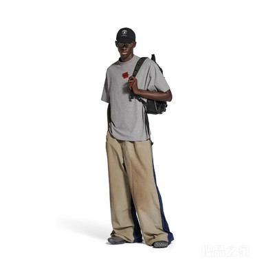TAPED BALENCIAGA BACK中号版型T恤