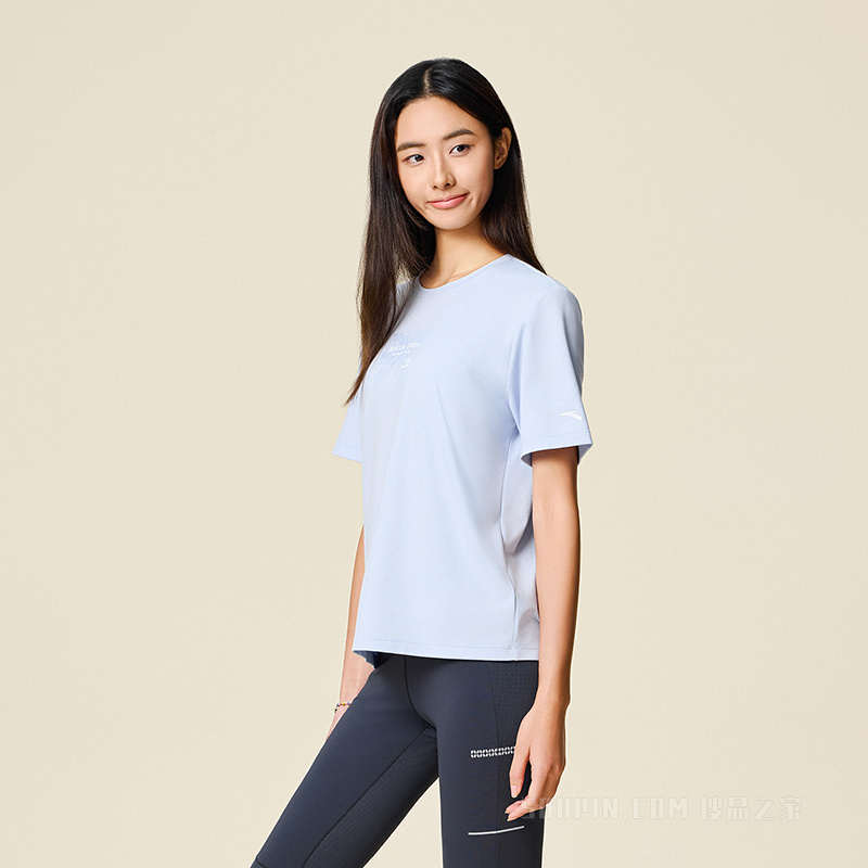 安踏冰丝TEE | 训练女子冰肤短袖针织衫