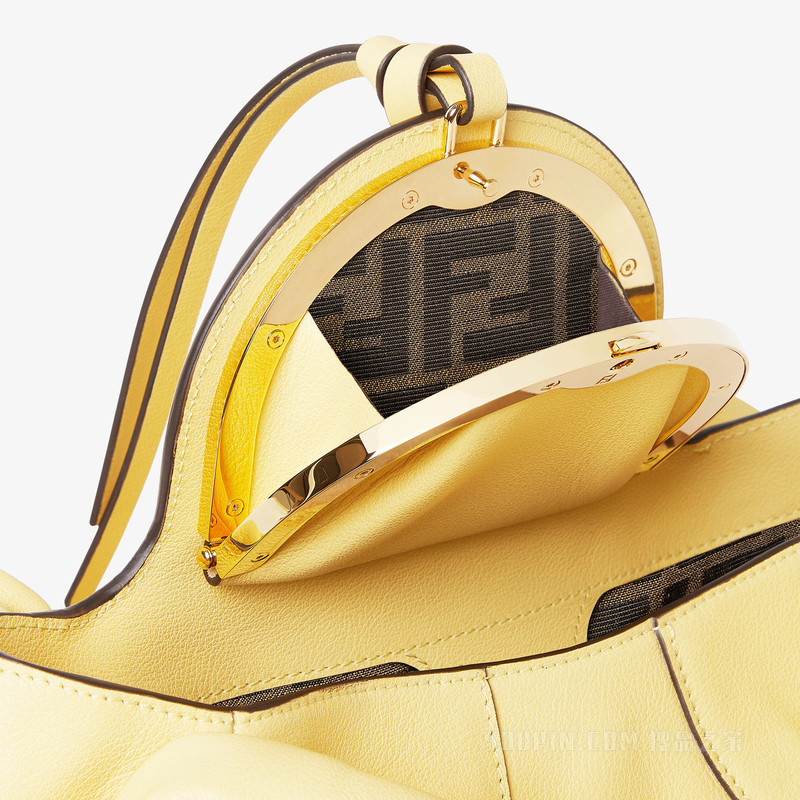 FENDI Spy小号手袋 黄色皮革手袋