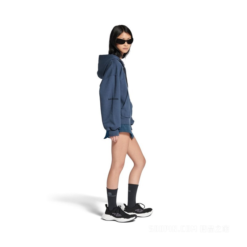 VIP TEAM LOGO SHIFTED拉链连帽卫衣