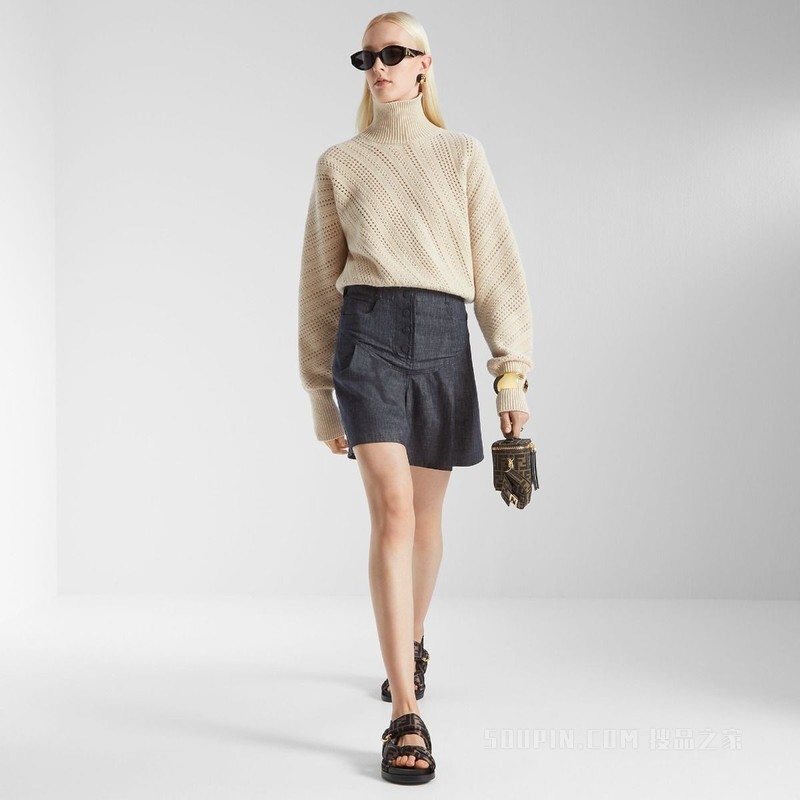 FENDI Feel 棕色FF缎面凉鞋