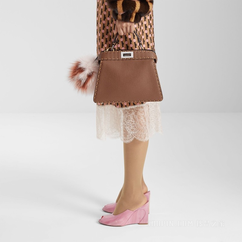 FENDI Arco 粉红色盲鳗皮革凉鞋