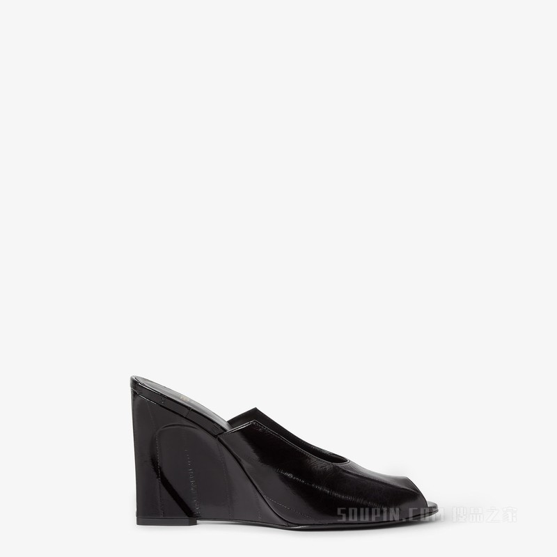 FENDI Arco 黑色盲鳗皮革凉鞋