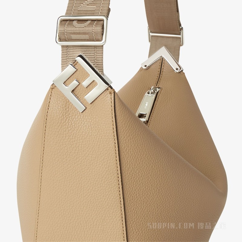 中号FF Squared FENDI背包 米色皮革手袋