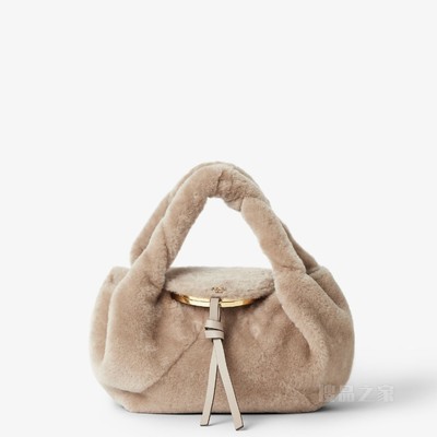 FENDI Spy小号手袋 米色羊剪毛手袋