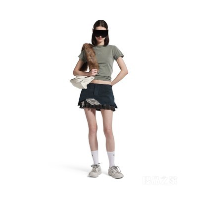 LOOP SPORTS ICON合身T恤