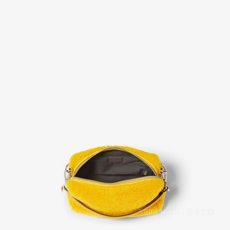 小号FENDI Lui手袋 黄色羊毛皮手袋