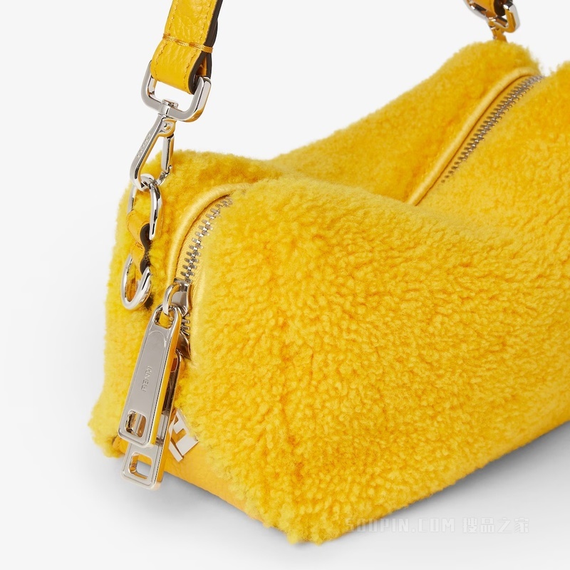小号FENDI Lui手袋 黄色羊毛皮手袋