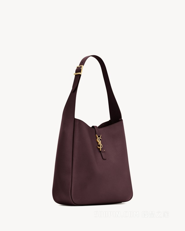 LE 5 À 7大号粒面皮革柔软手袋