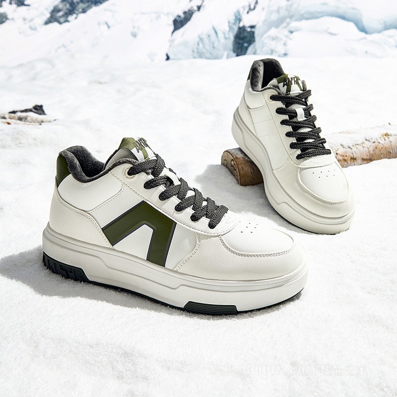 安踏A道男子板鞋棉鞋