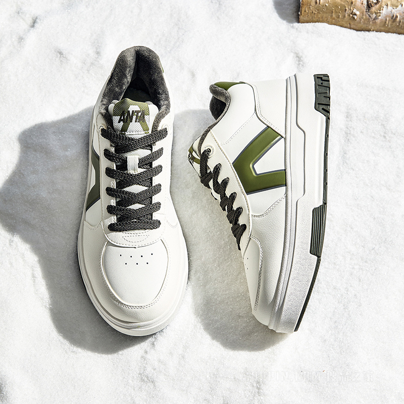 安踏A道男子板鞋棉鞋