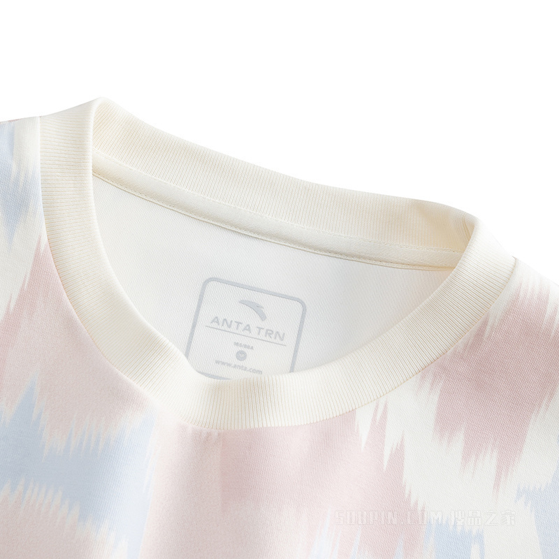 安踏训练女子弹力动型科技套头卫衣