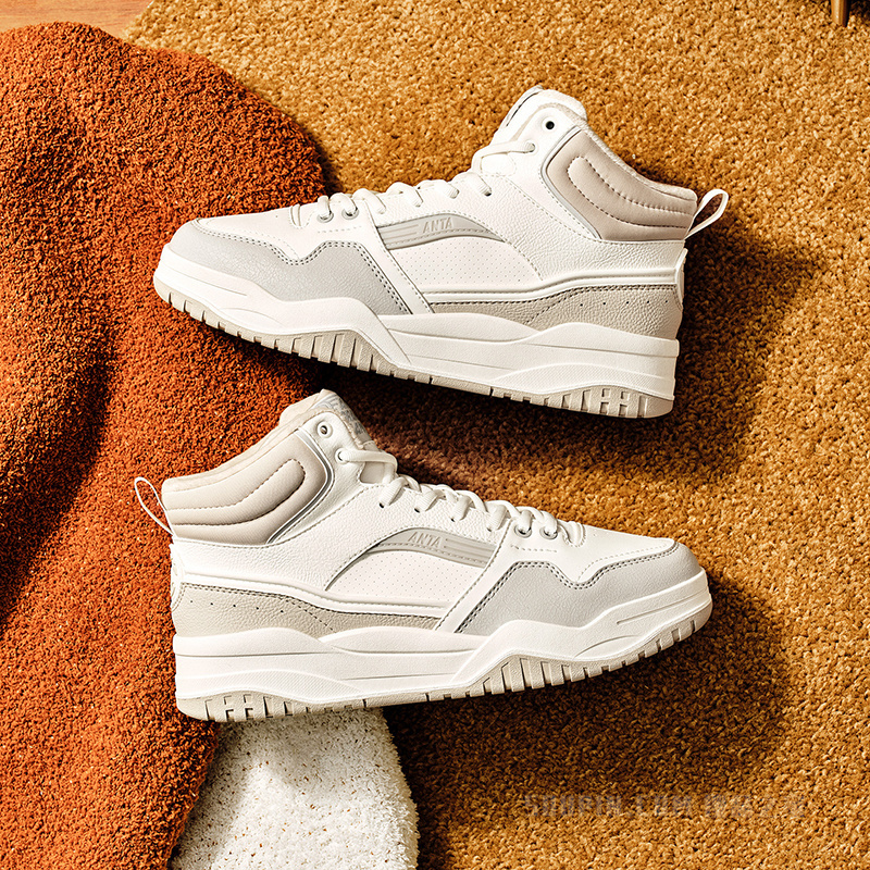 安踏满贯复古百搭女子板鞋棉鞋