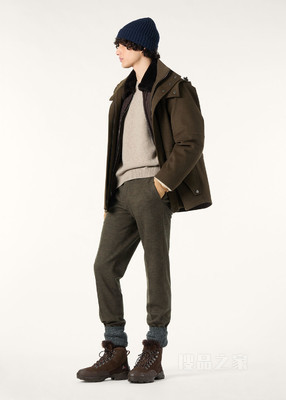 Carezza男士圆领上衣 羊绒 - Coarsehair®