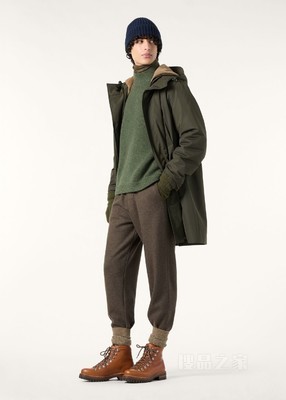 Carezza男士高领上衣 羊绒 - Coarsehair®