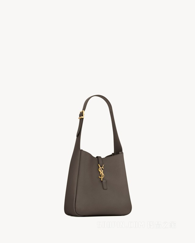 LE 5 À 7小号柔软粒面皮革手袋