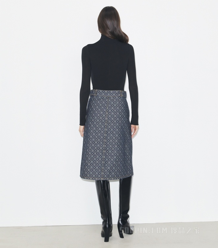 喇叭牛仔半身裙 水洗色