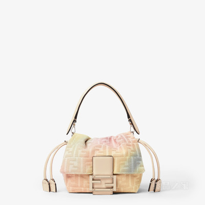 Fantastic FENDI Future Mamma Baguette小号手袋