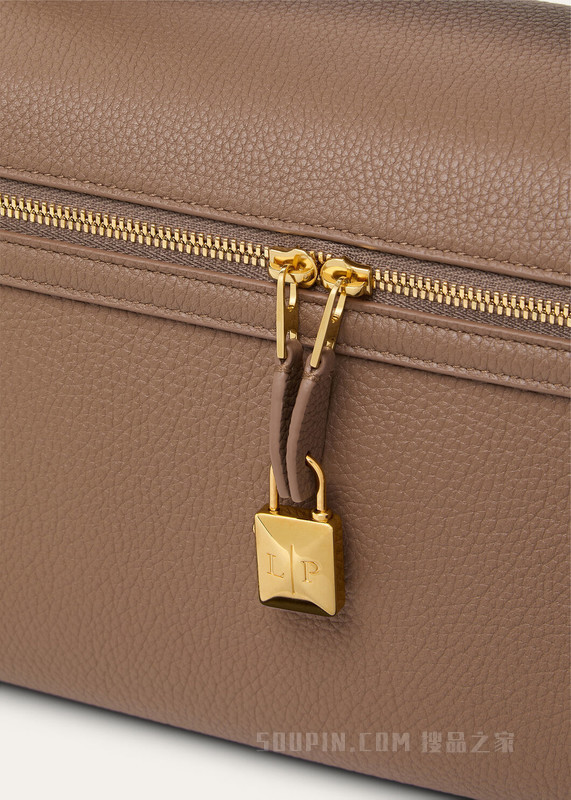 Extra Softy Bag L33手袋 小牛皮