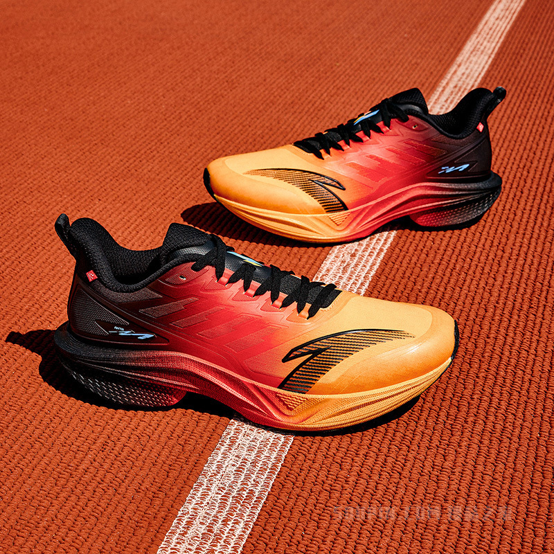 安踏马赫男子竞速训练跑鞋