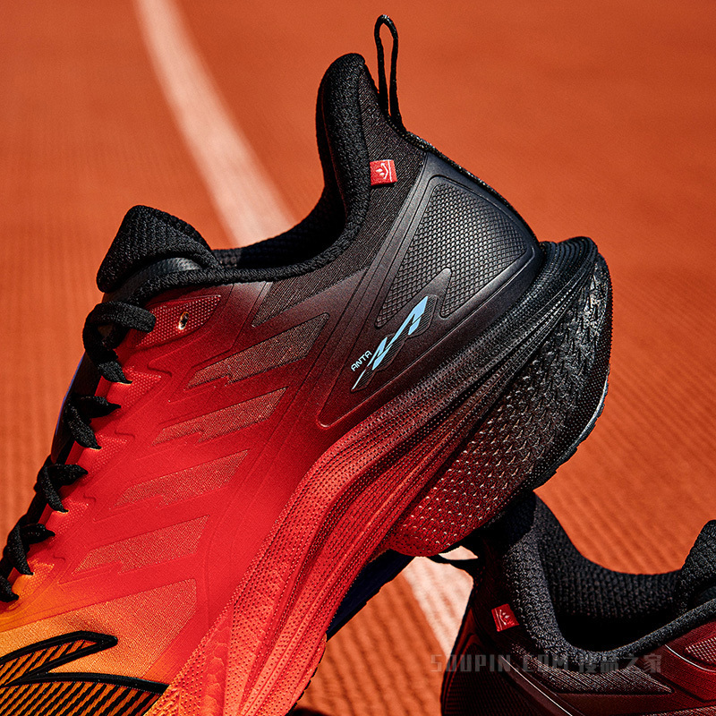 安踏马赫男子竞速训练跑鞋