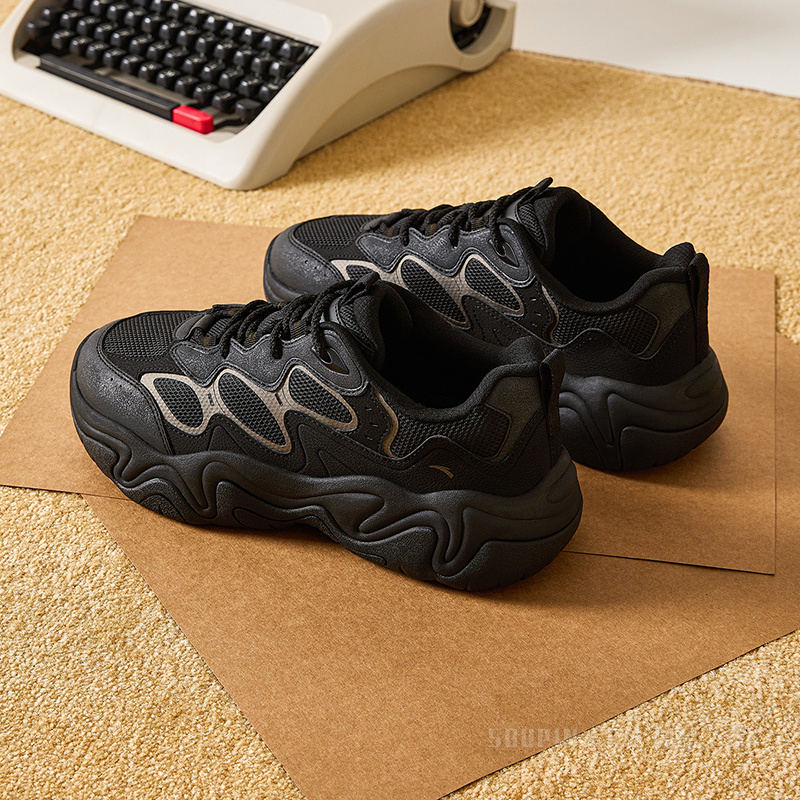 安踏流萤柔软舒适男子休闲鞋户外老爹鞋