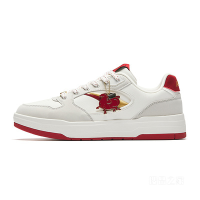 安踏月影柔软舒适男子经典板鞋